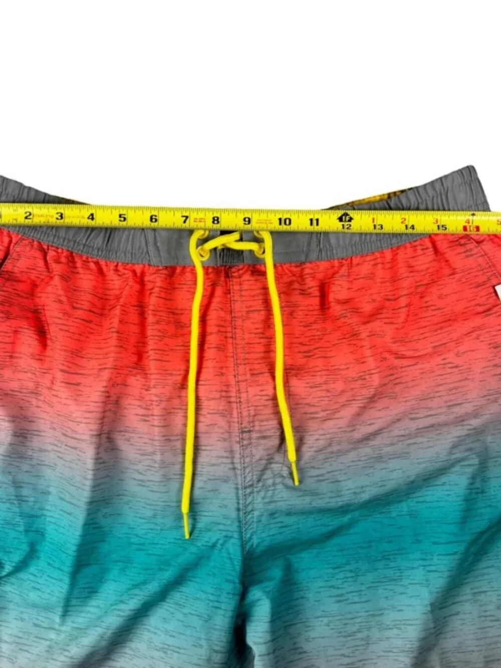 BANANA BOAT SWIM SHORTS, SIZE XL, NWT